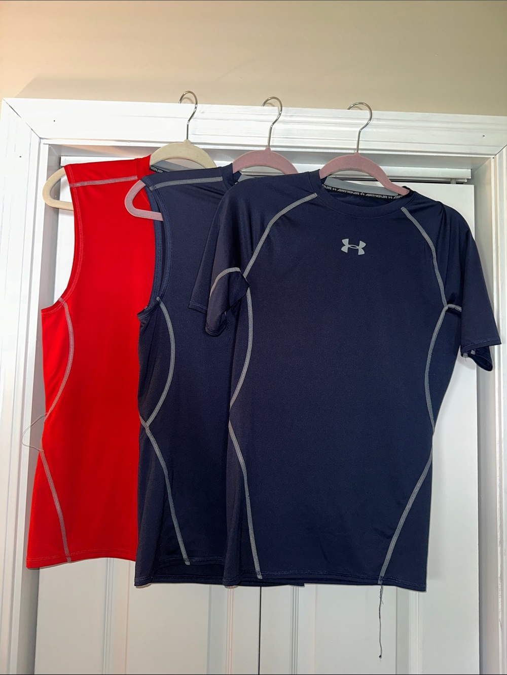 Under Armour Men’s Navy Short-Sleeve/ Sleeveless Heatgear